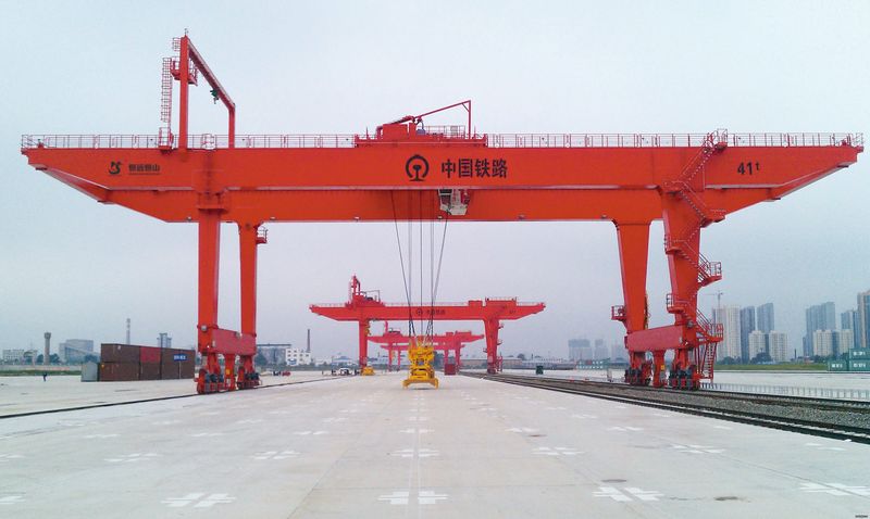 集裝箱門式起重機(jī)